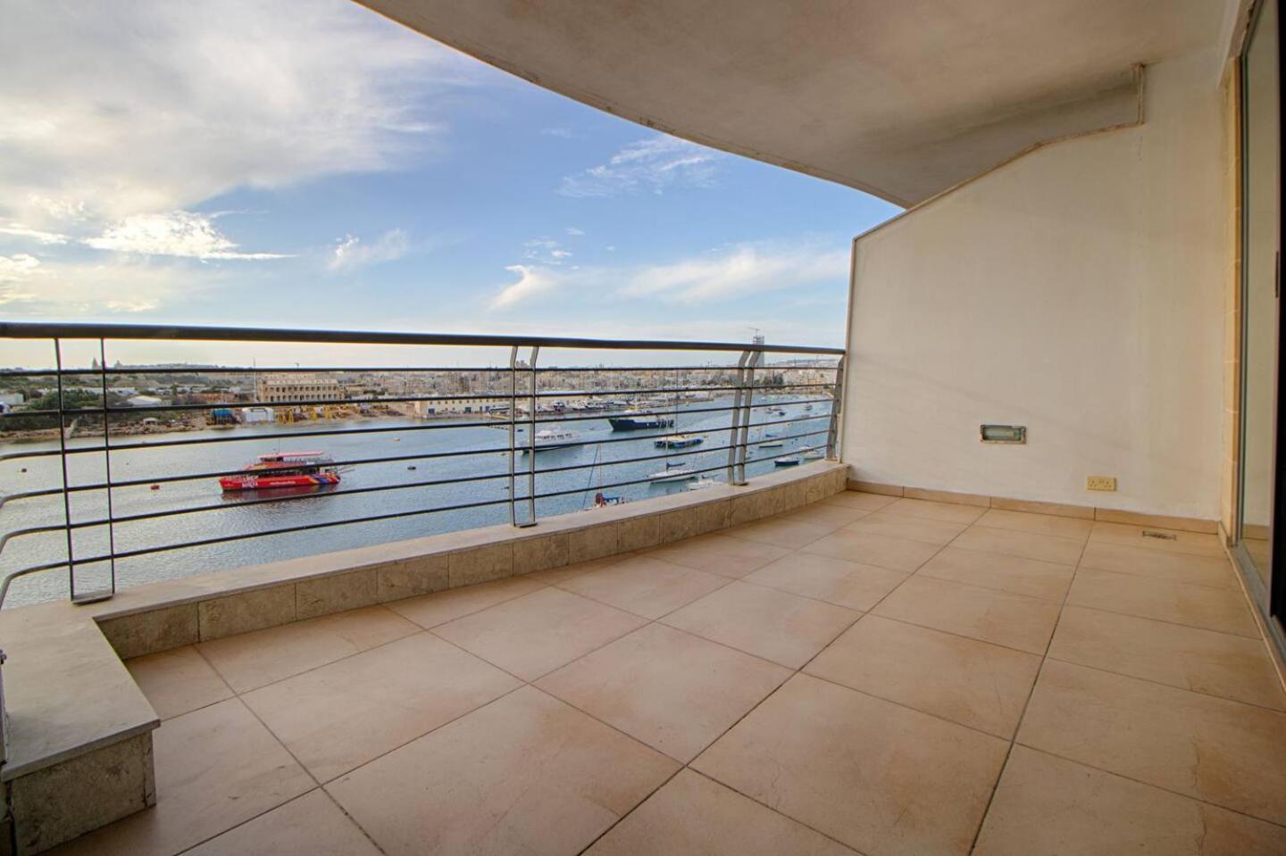 The Strand Apartments By Homely Sliema Exterior photo